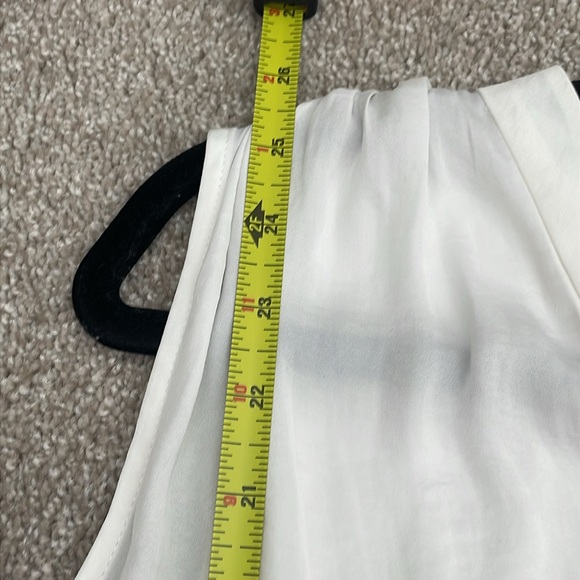 Vince Camuto White Sleeveless Blouse - Picture 9 of 9